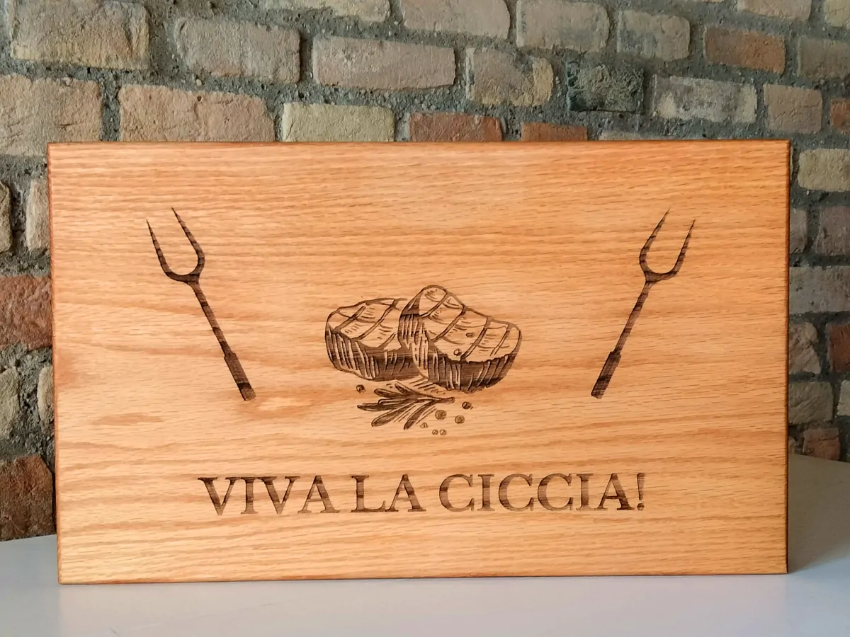 tagliere in rovere rosso americano - viva la ciccia