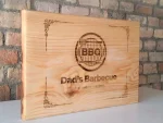 tagliere in frassino personalizzato con testo dad's barbecue